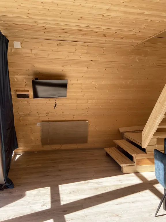 А-фрейм 2 с видом на горы и лес