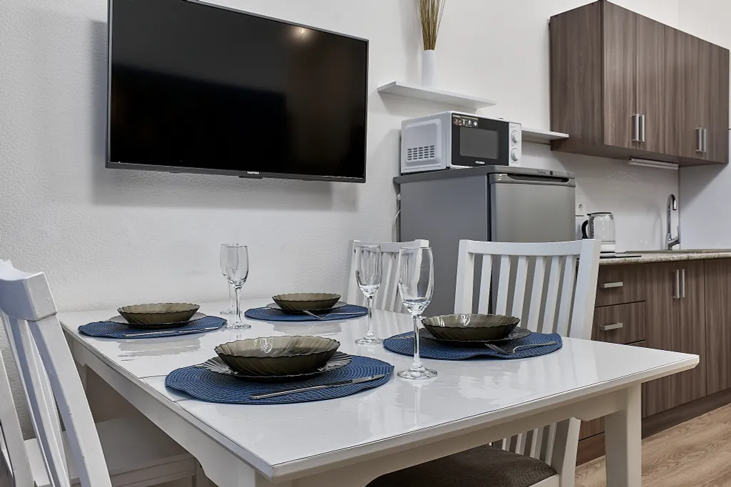 Евротрешка с потолками высотой 3,7 м