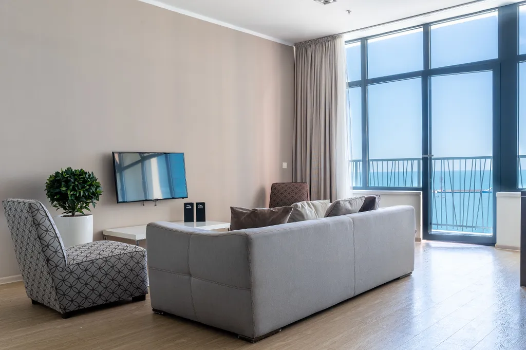 Трехкомнатные апартаменты с двумя спальнями