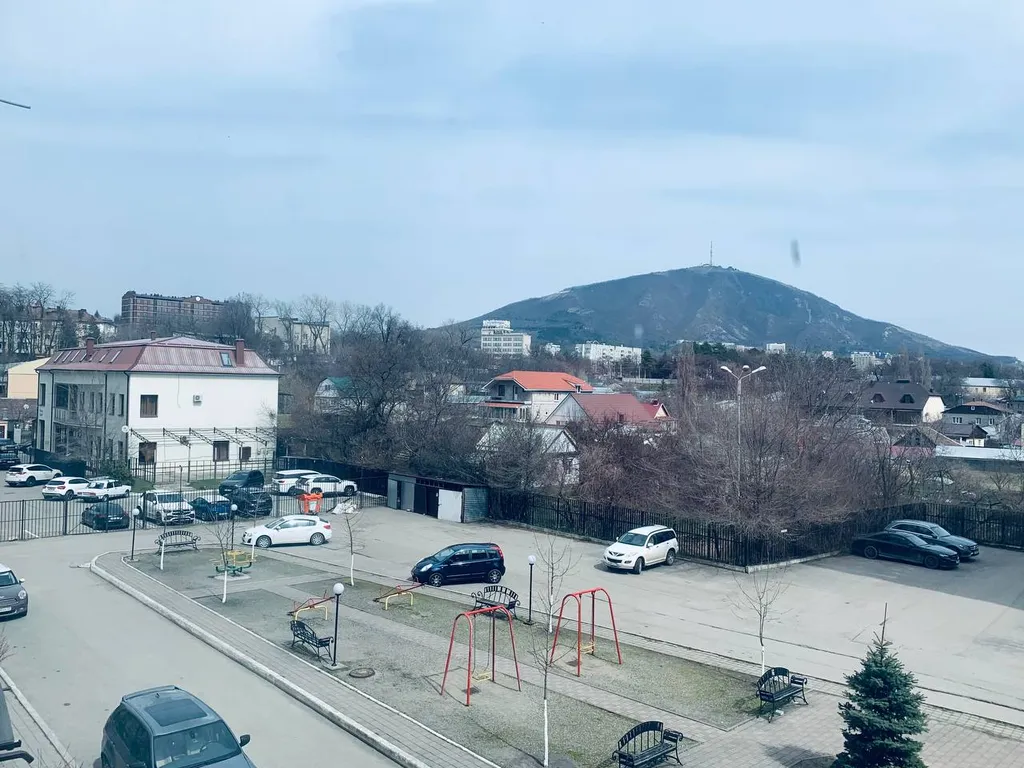 Уютная 2-к в центре с видом на Машук