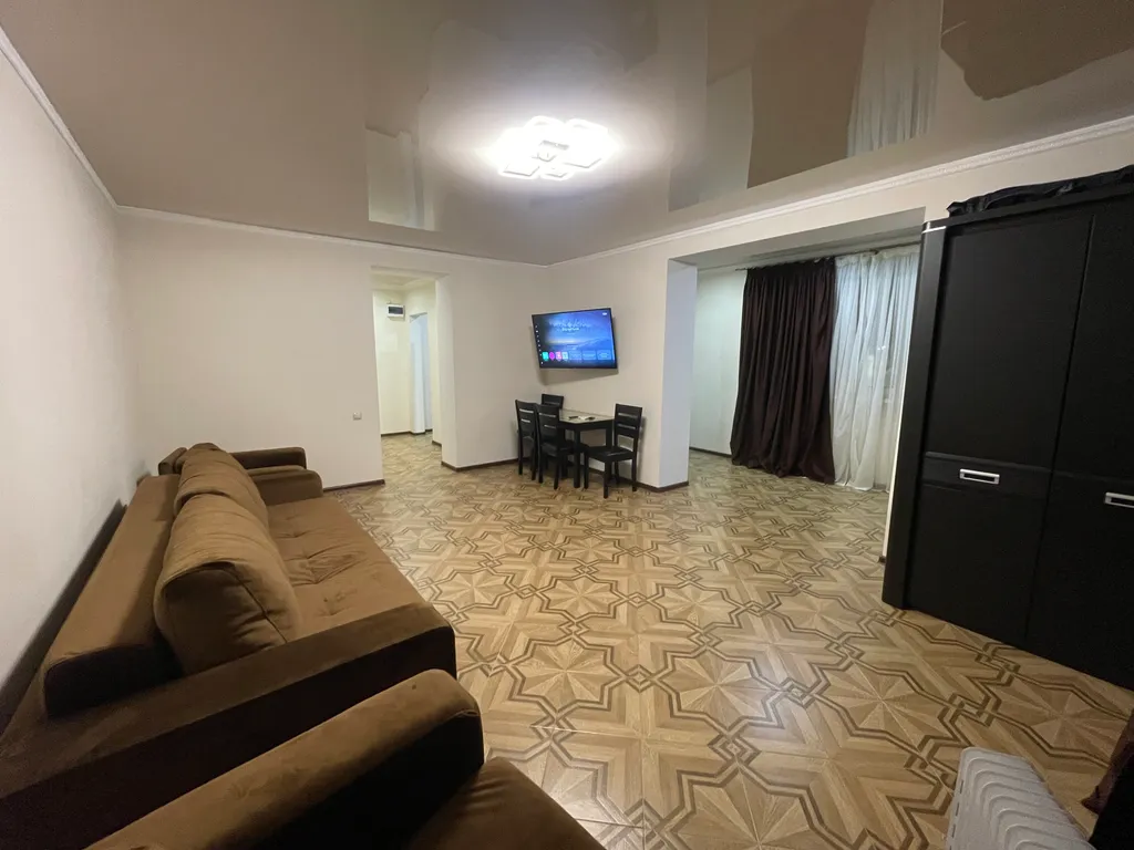 Квартира 1-комнатная Квартира — 3-й район цитрусового совхоза