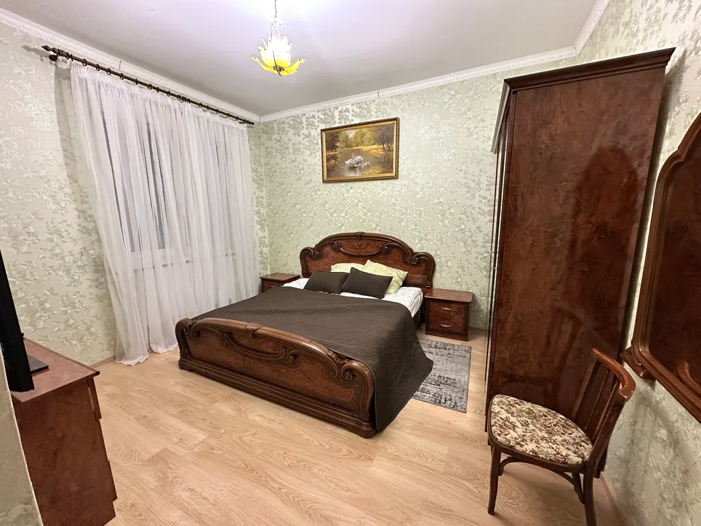 Частный дом с камином