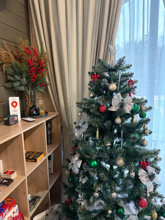 Коттедж Современный дом с баней у водохранилища — Лопотово