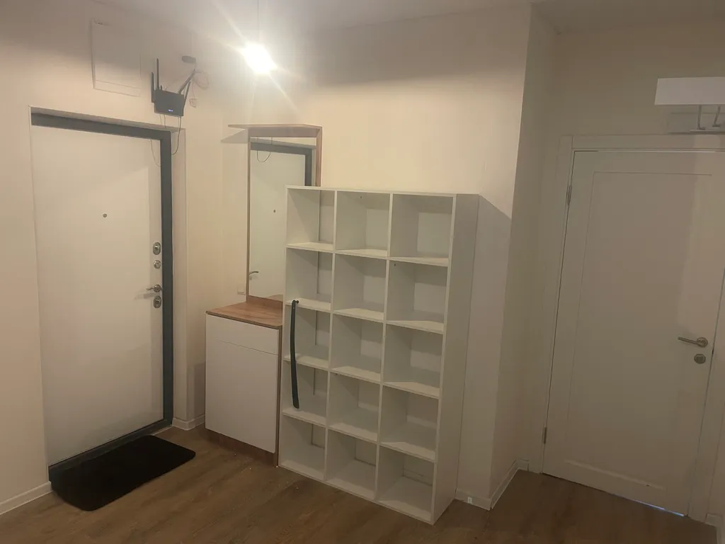 Уютные отдельные апартаменты с видом на озеро, без хозяев