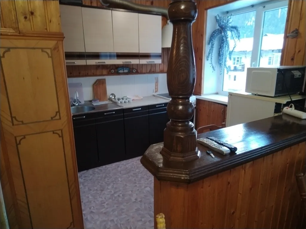 Двухкомнатная квартира на 5 человек с видом на горы