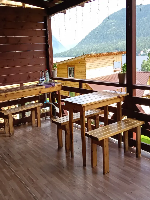 Усадьба Ай-Туу на Телецком озере