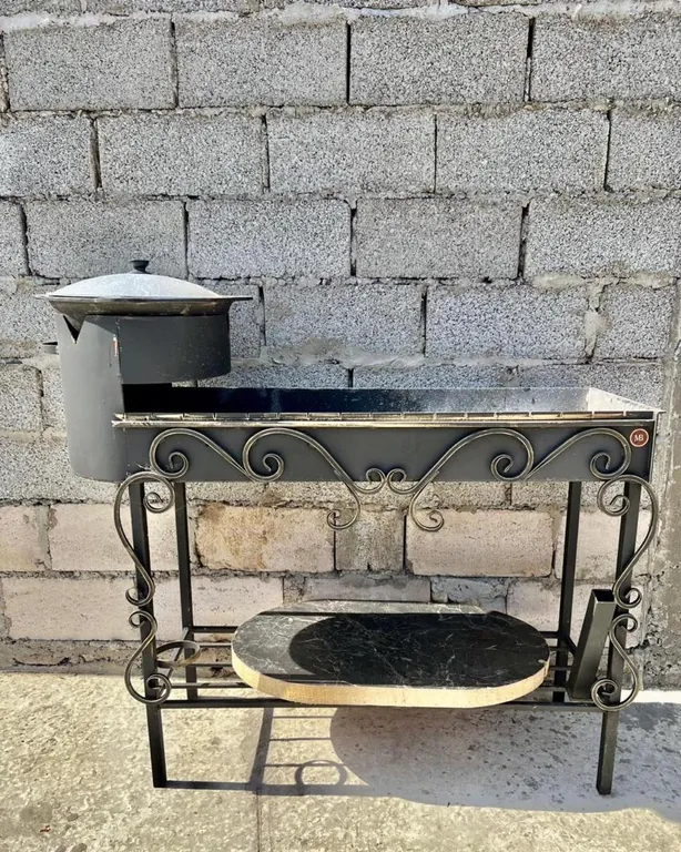 Уютный домик около моря