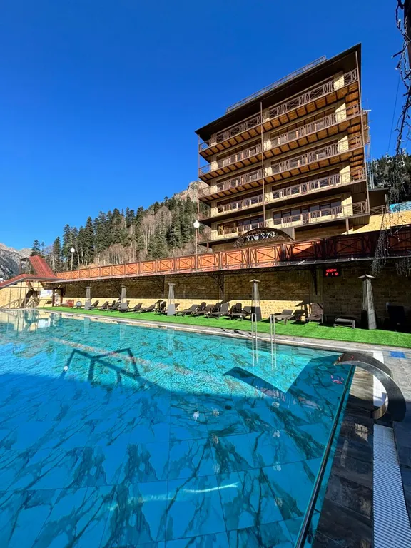 Уютная квартира с видом на горы: всё рядом