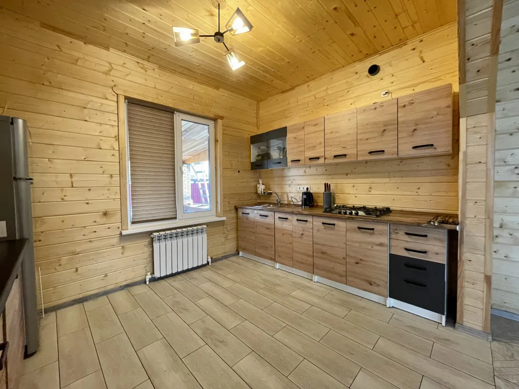 Коттедж на берегу озера