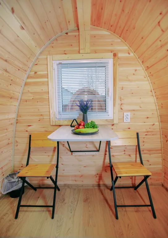 Рорбу домик рыбака на берегу реки Янисйоки