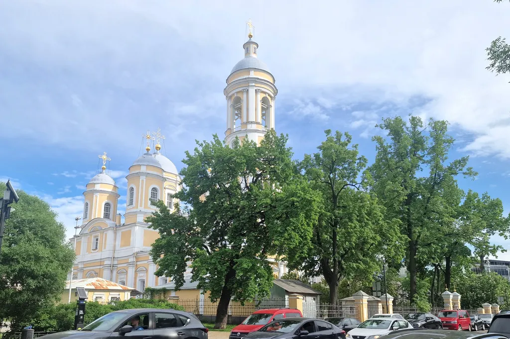 Квартира Уютная квартира в центре у метро Спортивная на Петроградской стороне — Санкт-Петербург
