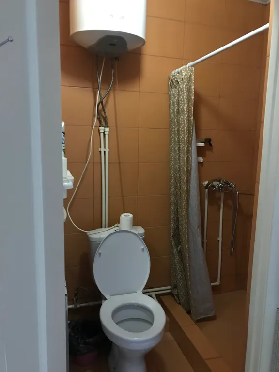 Домик в центре поселка со всеми удобствами