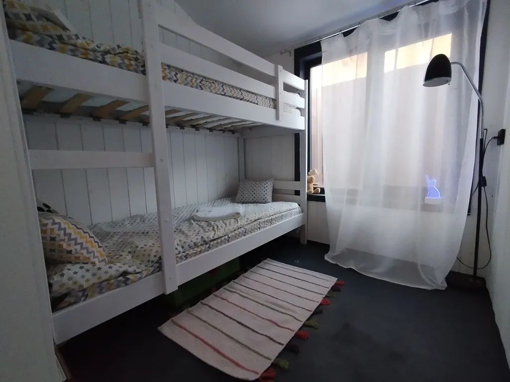 Уютный дом на две семьи в коттеджном поселке