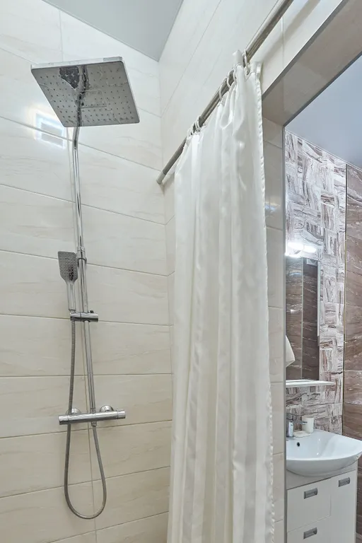 Апартамент у озера