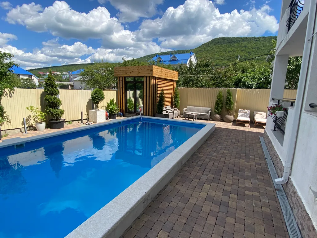 Апартаменты 2-комнатные с бассейном