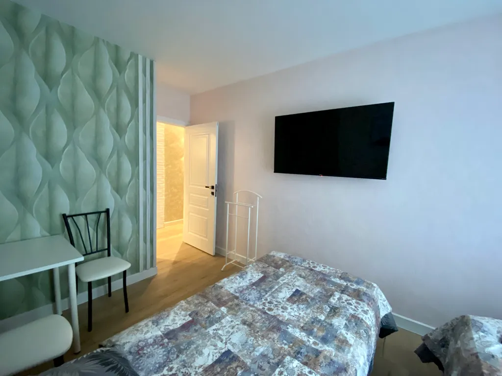 Красивая трёхкомнатная квартира в центре