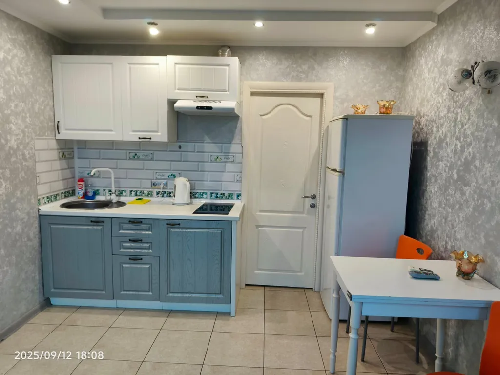 Квартира Однокомнатная квартира с видом на горы — Алушта