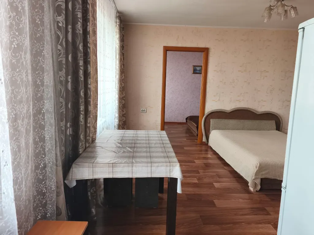 Квартира Двухкомнатная квартира вблизи Аэрокосмической академии — Красноярск