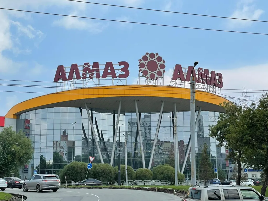 2-комнатная квартира рядом с Алмазом