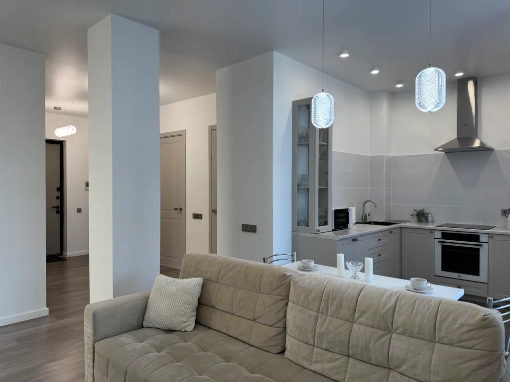 Квартира на набережной