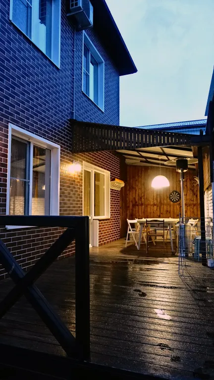 Частный 2-этажный дом