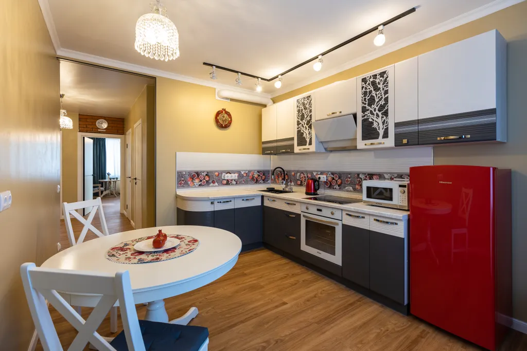 Яркая квартира с двумя балконами