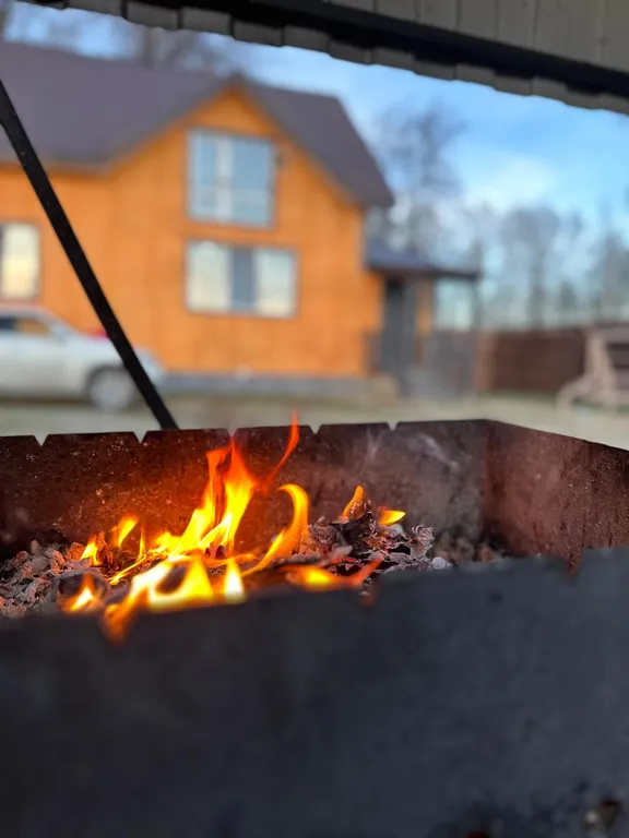 Дом в окружении леса со всеми удобствами