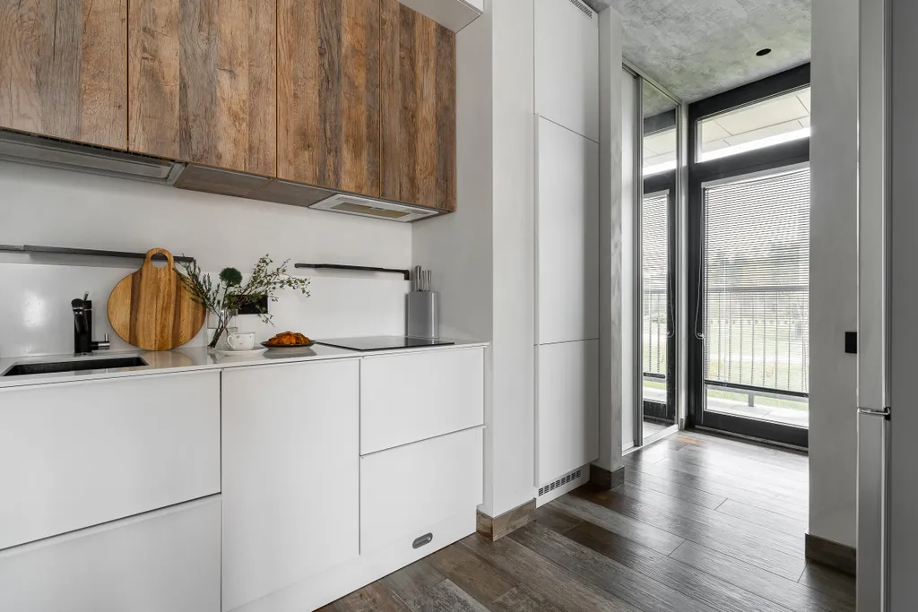 Охта Сьют 17 c отдельным входом