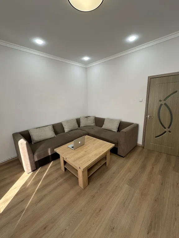 Большой уютный дом со своим садом