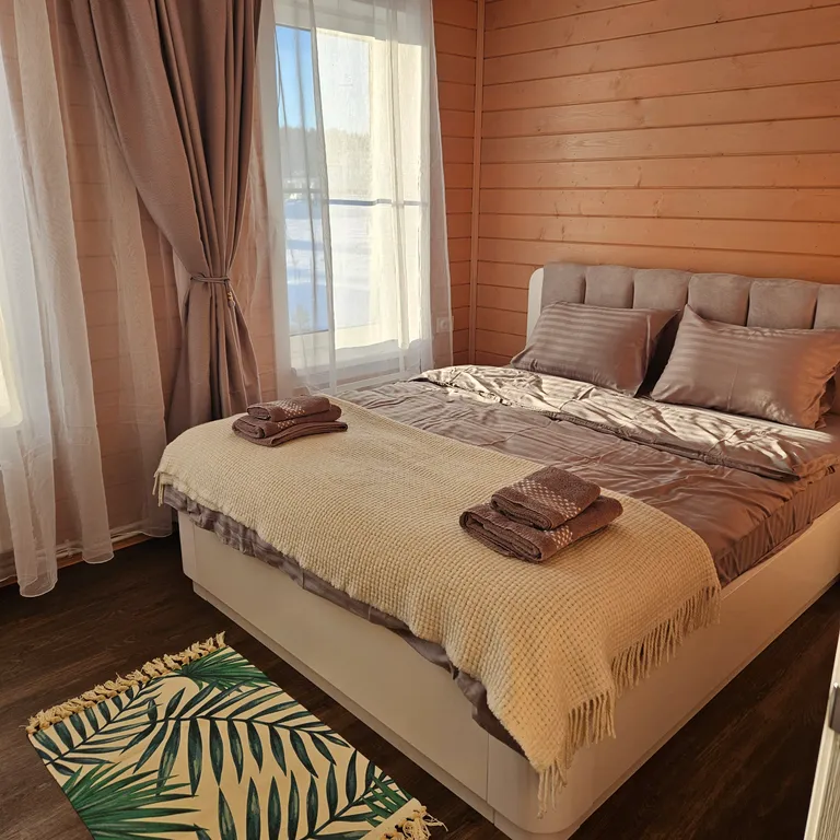 Коттедж для большой компании с баней