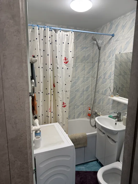 Чистенькая, уютная, солнечная, однокомнатная квартира в центре города