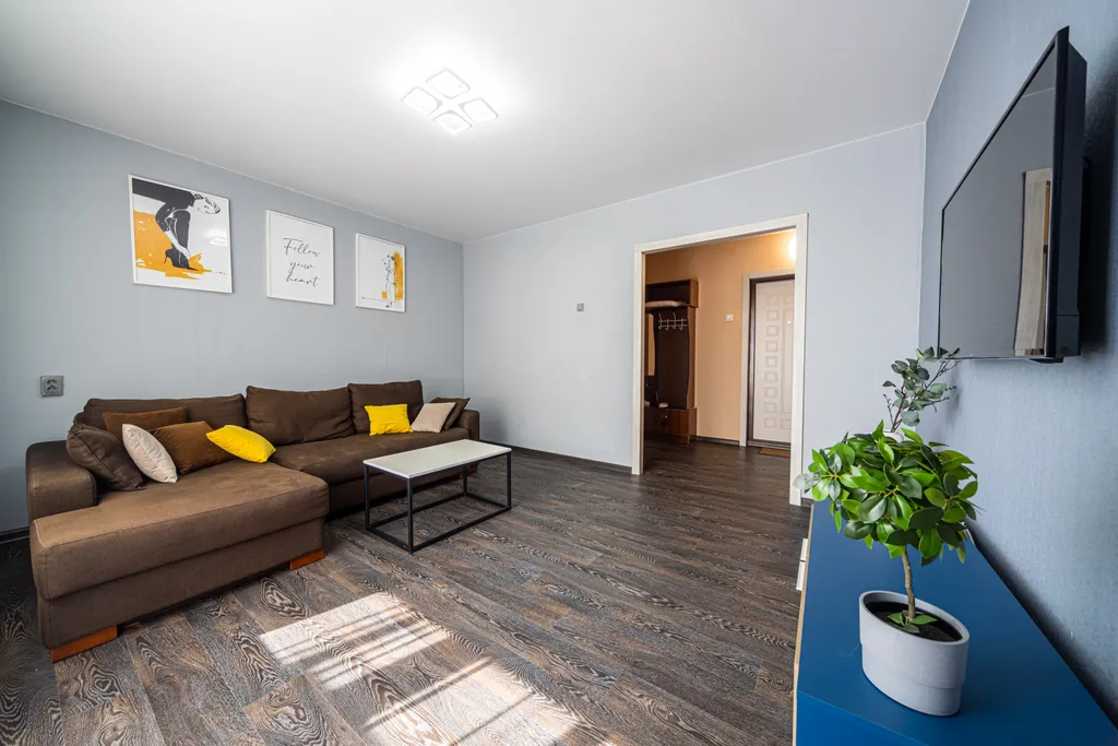 Квартира Просторная двушка с изолированными комнатами рядом с ТЦ Планета — Красноярск