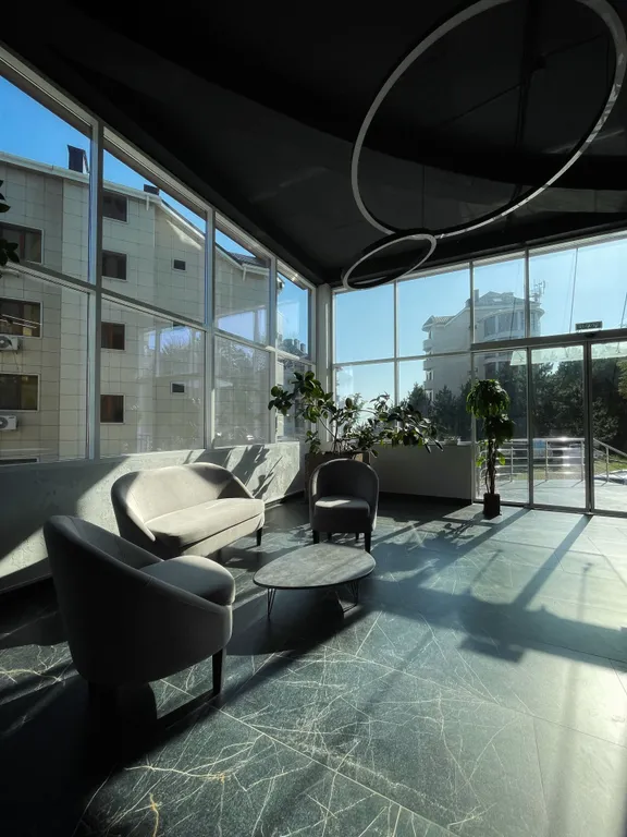 Апартаменты с видом на горы три минуты до моря