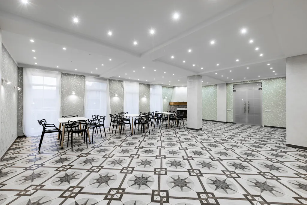 Просторный коттедж с бильярдом и сауной