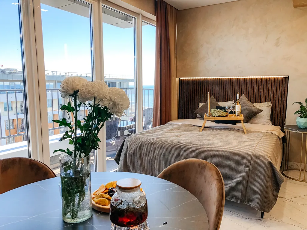 Шикарный апартамент с обзорным видом на море