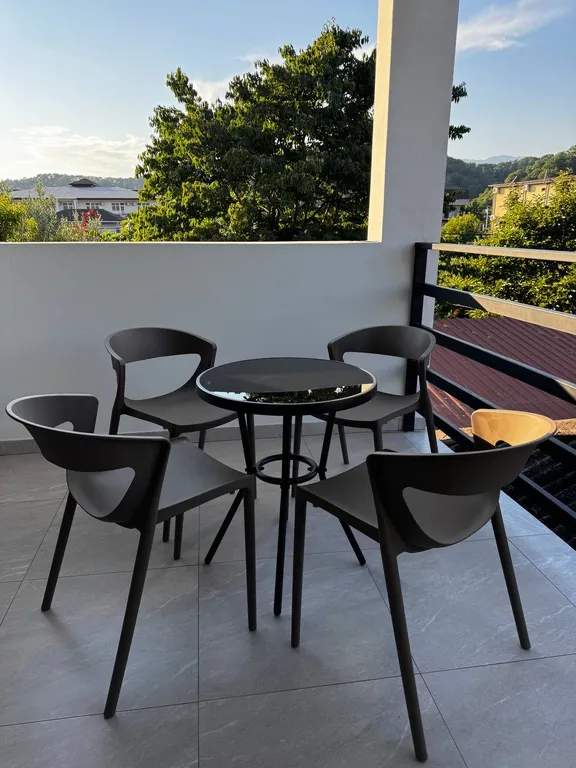 Апартамент на первой линии моря