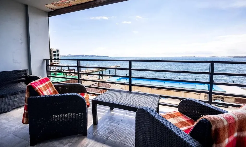 Коттедж Эллинг на берегу моря — аренда посуточно в Геленджик