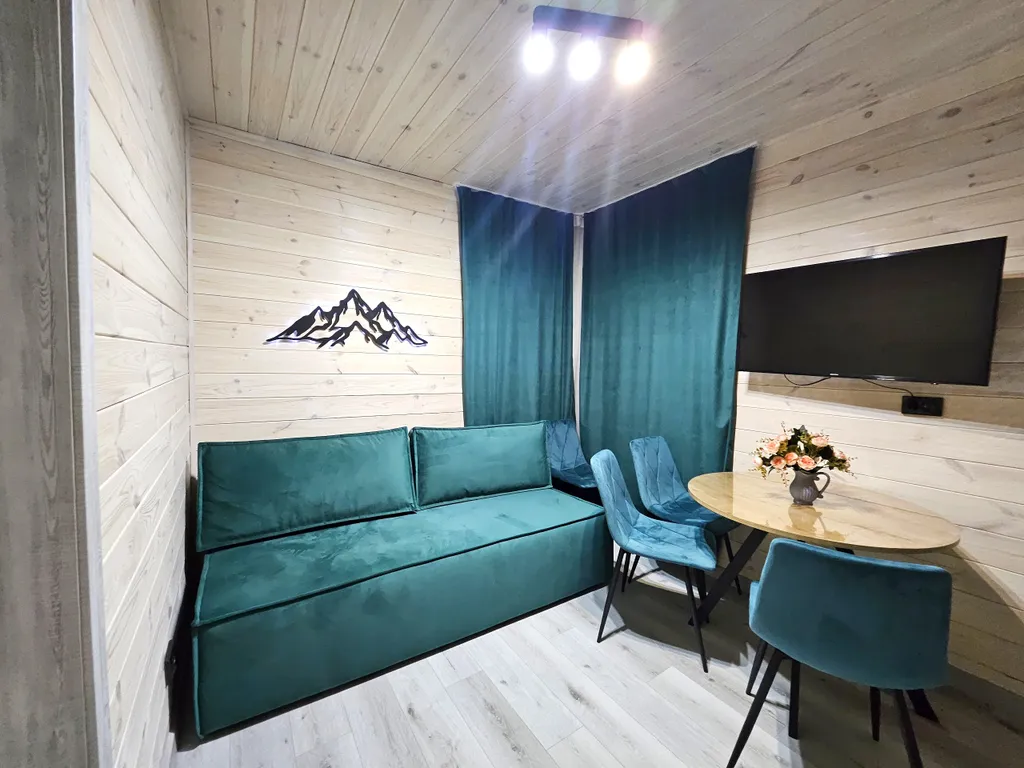 Коттедж Домик loft — Шерегеш