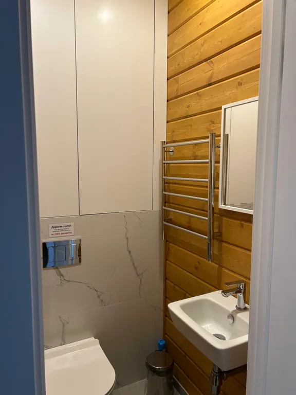 Дом в лесу с баней и видом на Волгу