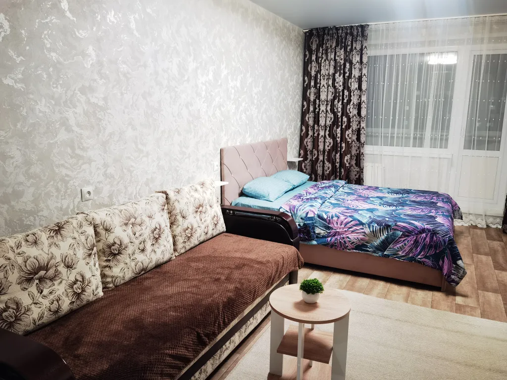 Уютная квартира — аренда посуточно в Набережные Челны