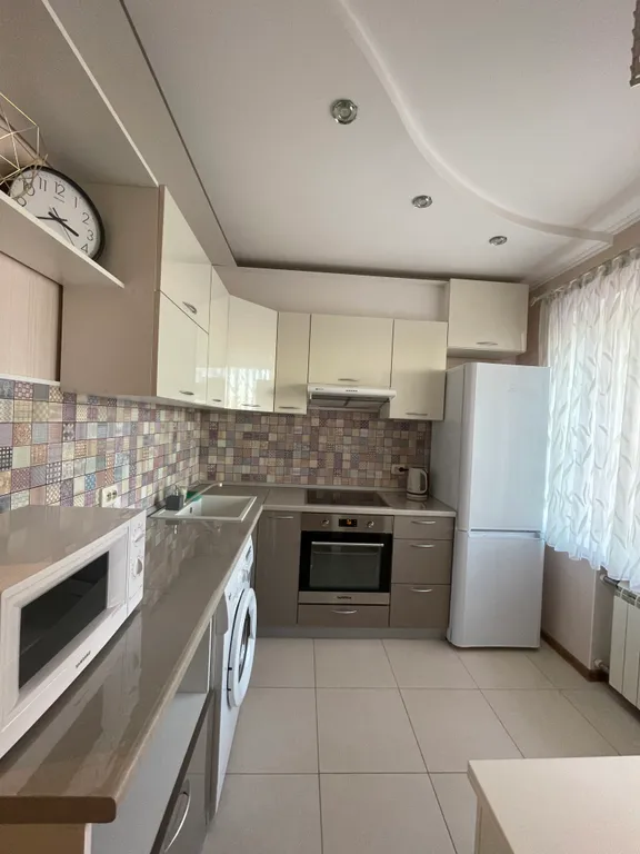 Квартира в доме на набережной с видом на Китай