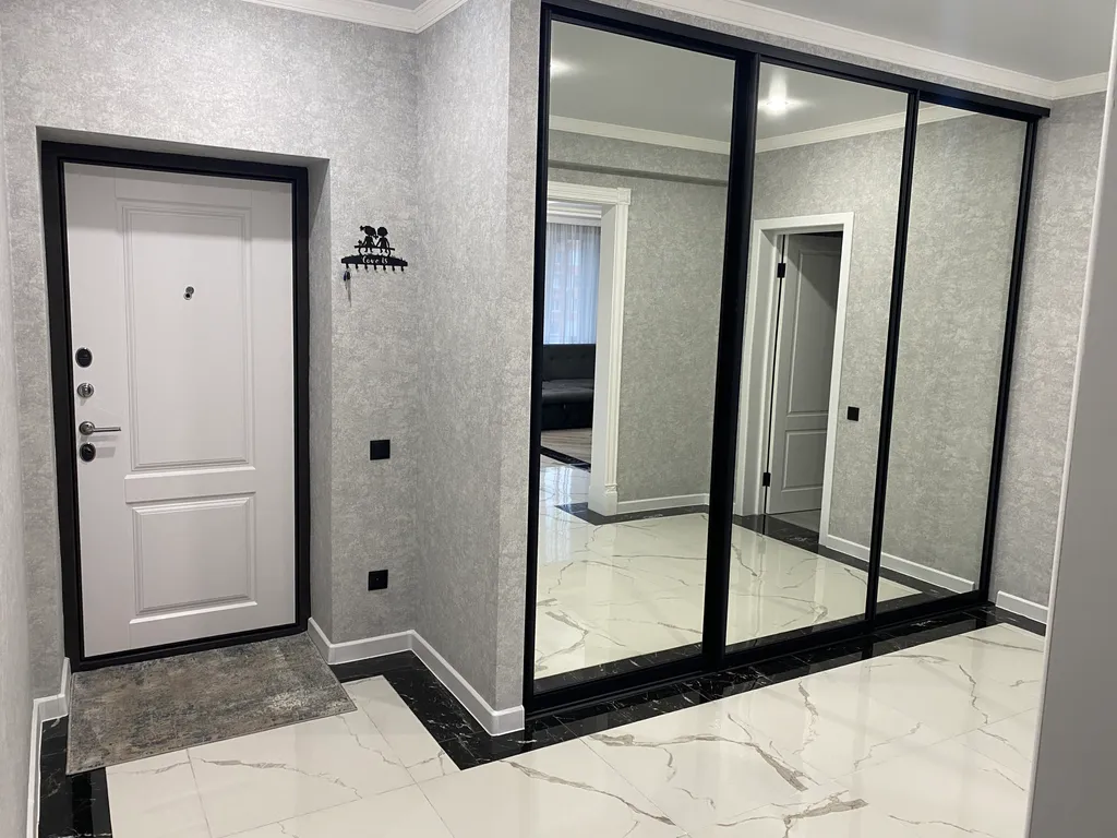 Уютная двухкомнатная квартира в хорошем районе