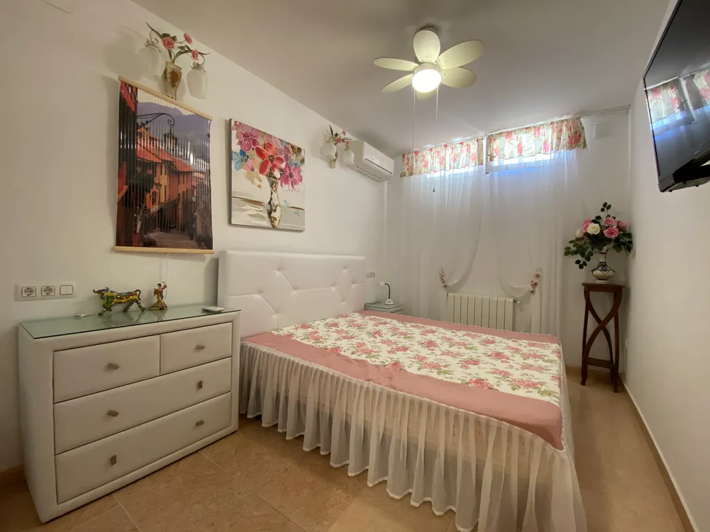 7-комнатный Дом