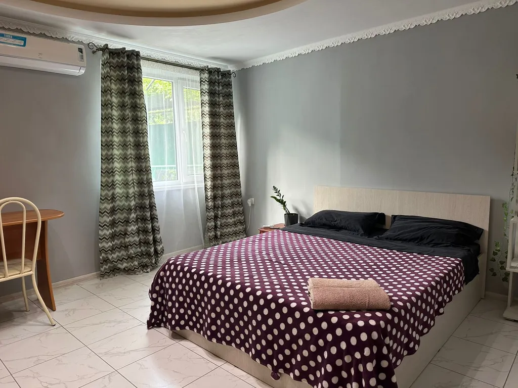 Коттедж Отдельно стоящий дом в центре — Судак