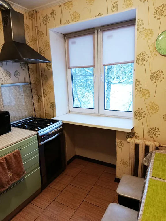 Двушка рядом с ж/д станцией