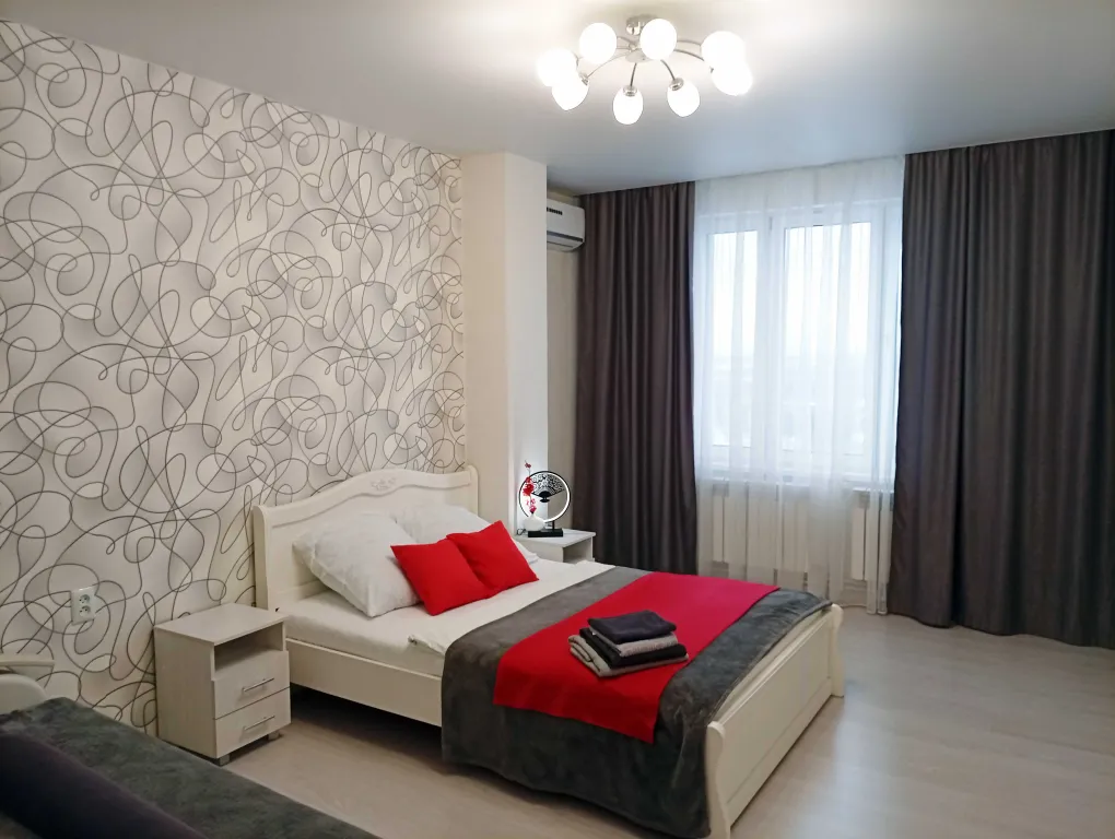 Современная квартира с видом на закат