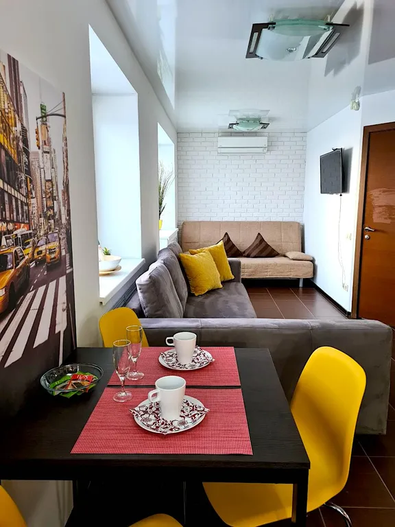 Квартира с видом на озеро