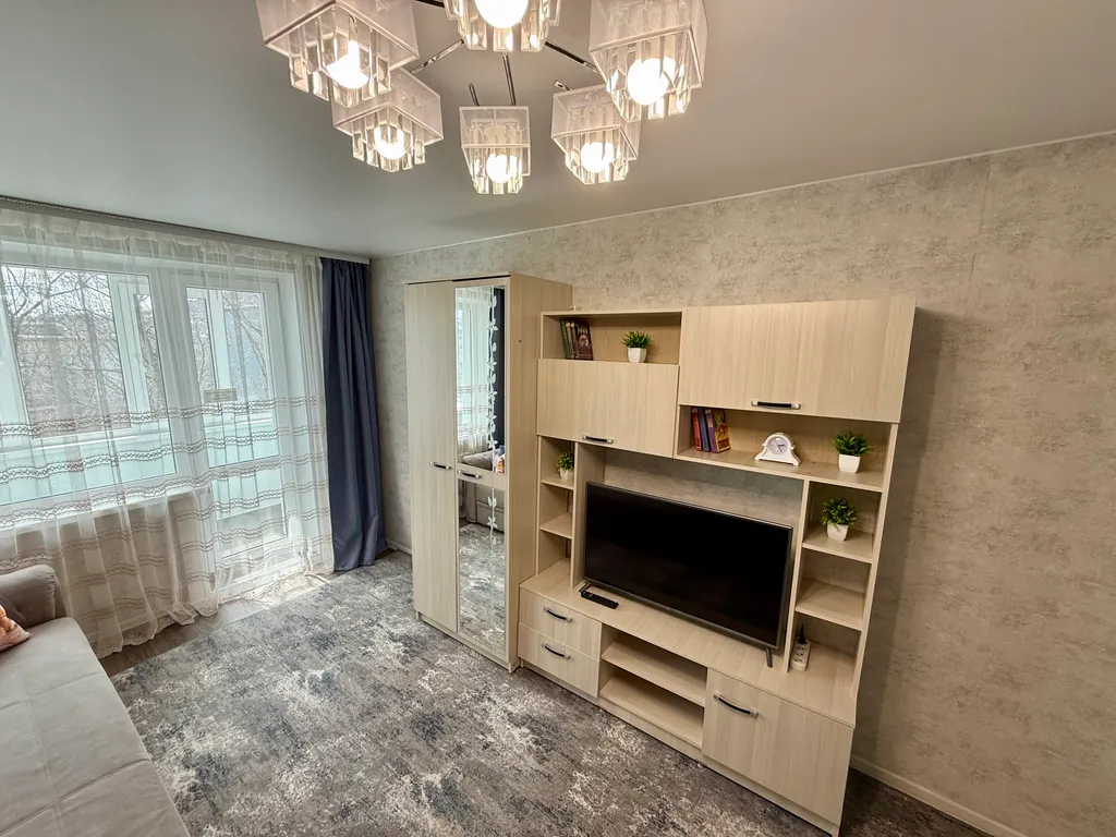 Солнечная квартира с раздельными комнатами