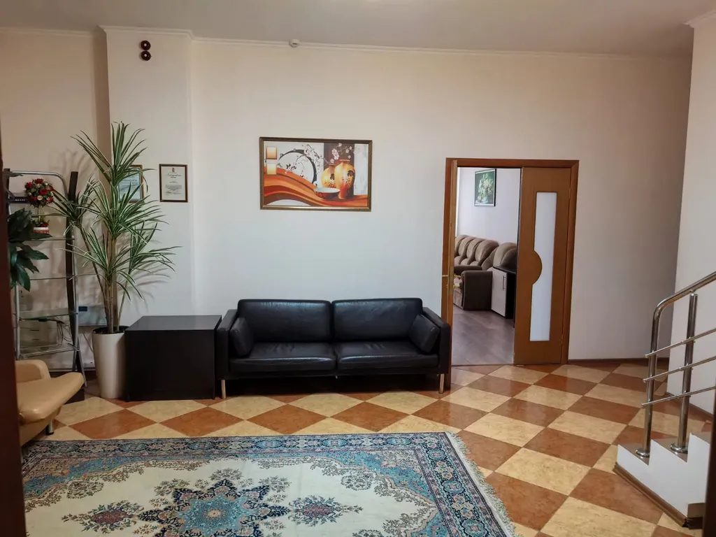 Просторный дом