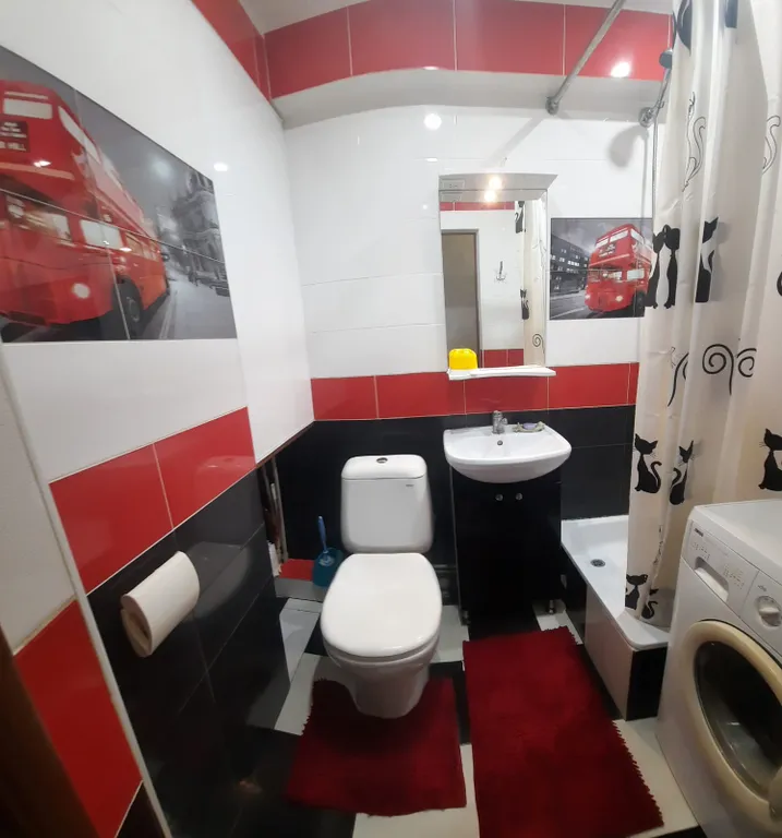 Уютная двухкомнатная квартира с видом на горы